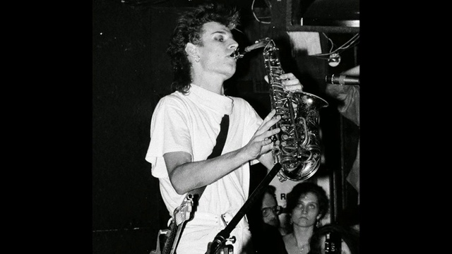 Tones on Tail - Performance смотреть онлайн