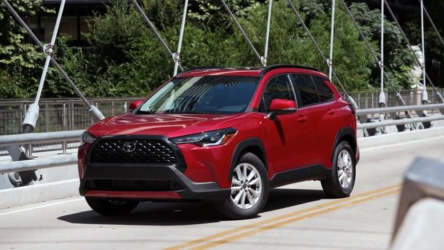 2022 Toyota Corolla Cross - Top Colors and Interior Trims смотреть онлайн