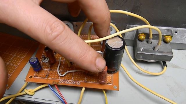 Блок питания с регулировкой напряжения смотреть онлайн