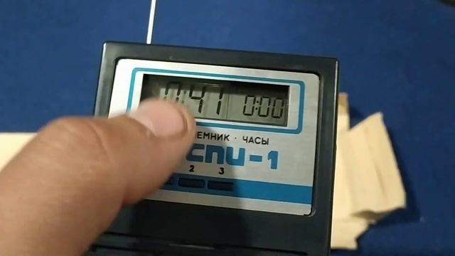 Уникальный радиоприемник-сувенир "ЛАСПИ-1" смотреть онлайн