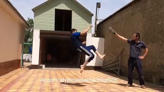 Нетипичная Махачкала пацан хищник(6) смотреть онлайн