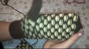 Варежки спицами.  Легко, просто, быстро .