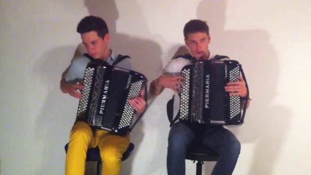 Don Omar ft Lucenzo - Danza Kuduro (Duo Accordion Cover) смотреть онлайн