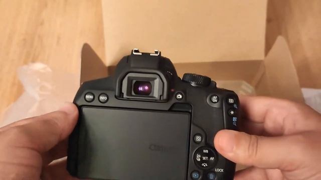 Canon 850 D Для фотографа и Видеографа.Наяало положенно. смотреть онлайн