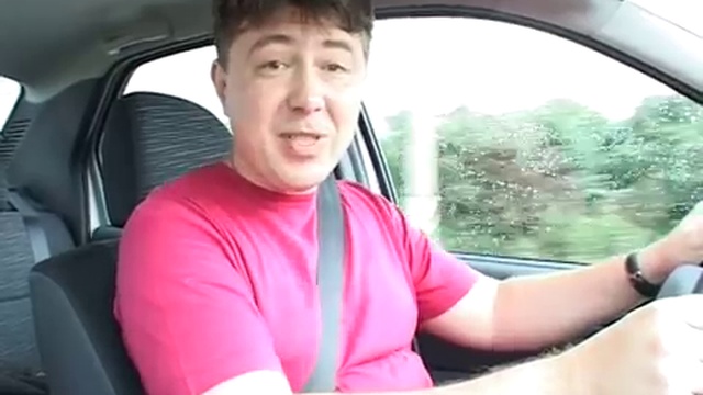 Renault Symbol vs. Renault Logan смотреть онлайн