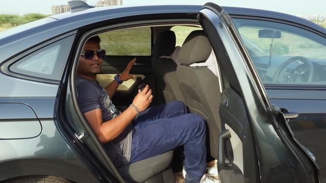 Good looking sedan car under 16 lakhs Skoda Slavia - King Indian смотреть онлайн