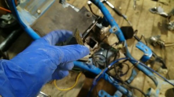 Проблемы с установкой впуска Malossi/Лепестковый клапан Malossi vl14/Замена амортизатора и вилки.