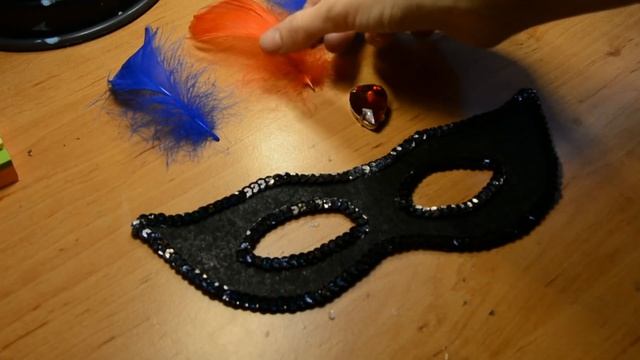 DIY Шикарная карнавальная маска своими руками / Mask of felt смотреть онлайн