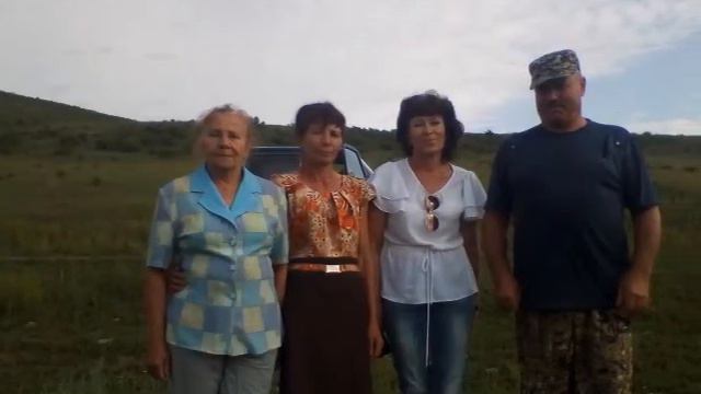 Мой фильм посвящен композитору и исполнителем песен под гармонь Ивану Кондратьеву .... смотреть онлайн