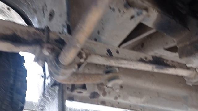 УАЗ ПАТРИОТ 2020год выпуска, обслуживание карданов, вибрация при скорости 80-90км.ч. смотреть онлайн