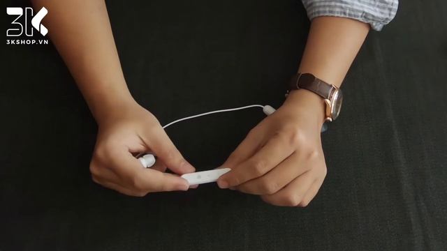 Unboxing Sony WI-C300 / Mẫu tai nghe phổ thông chất lượng tốt mới nhất của Sony смотреть онлайн