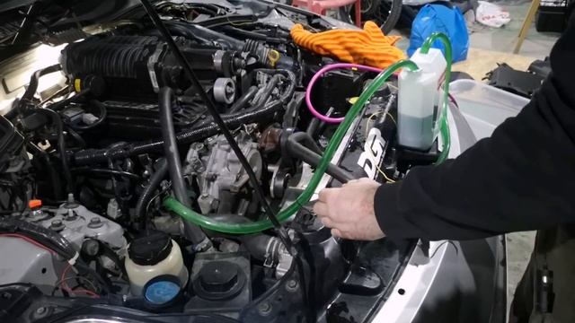 Экстренно собираем вагона. Nissan 350z на компрессоре с неприятной проблемой. смотреть онлайн