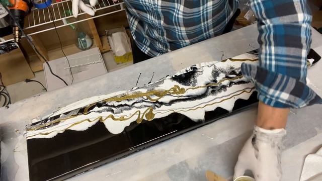 Turning a Pinterest cake design into a resin board design, смотреть онлайн