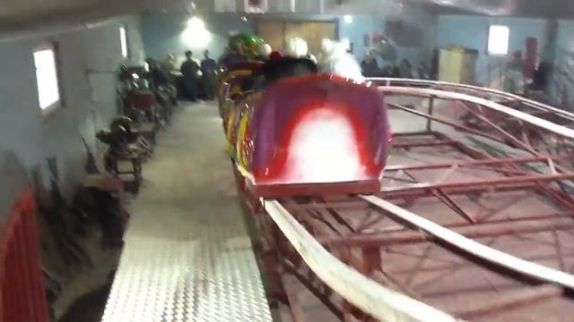 Аттракцион «Ледяная горка» смотреть онлайн