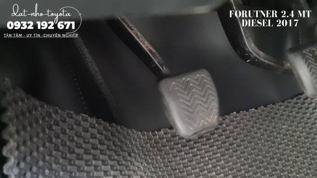 Toyota Fortuner 2017 Máy dầu Số sàn chạy cực ít, hỗ trợ vay | Đạt Nhỏ Toyota Tân Cảng смотреть онлайн