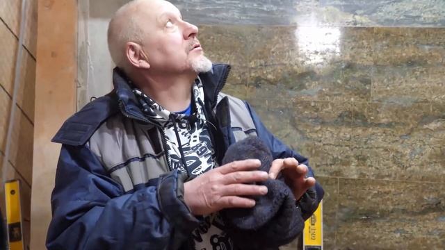 ПАРИЛКА В РУССКОЙ БАНЕ ПО-ИРЛАНДСКИ. КАК БАННАЯ ПЕЧЬ СОЗДАЕТ КОНВЕКТИВНОЕ ТЕПЛО смотреть онлайн