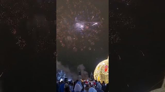 Новогодний салют в Ульяновске смотреть онлайн