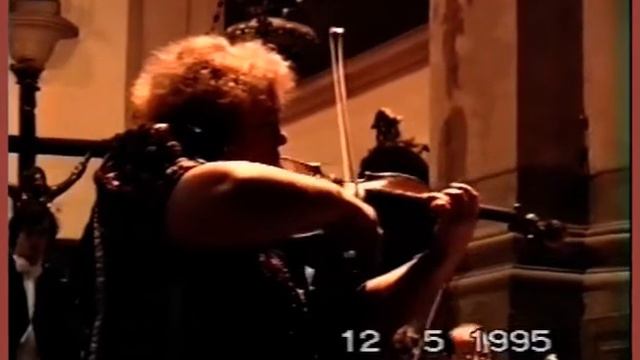 Dora Schwarzberg performing Beethoven Violin Concerto in D major op 61 Venice 1995 Extraordinary! смотреть онлайн