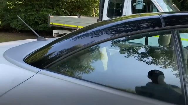 Walk around video of our 2011 Renault Megane 1.4 16v TCE Convertible 38kMiles full Service History смотреть онлайн