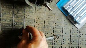 Загорелся индикатор аккумулятора. Лада Калина.