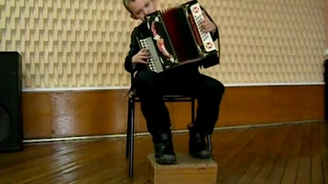 Сорокин Никита Веселая кадриль flv.flv смотреть онлайн