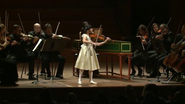 [Talented Child Violinist] Vivaldi 4 Seasons, Op. 8, Winter•Menuhin Competition '18•Junior Winner!! смотреть онлайн