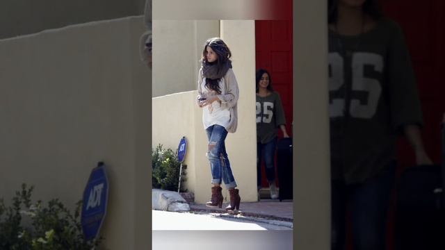 Selena Gomez- Street Fashion Evolution| 2022 Update♥ смотреть онлайн