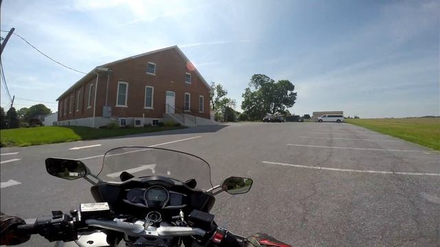 2013 Yamaha FJR1300 смотреть онлайн