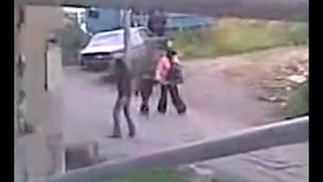 Девочку прёт ПО ЧЁРНОМУ - жесть смотреть онлайн