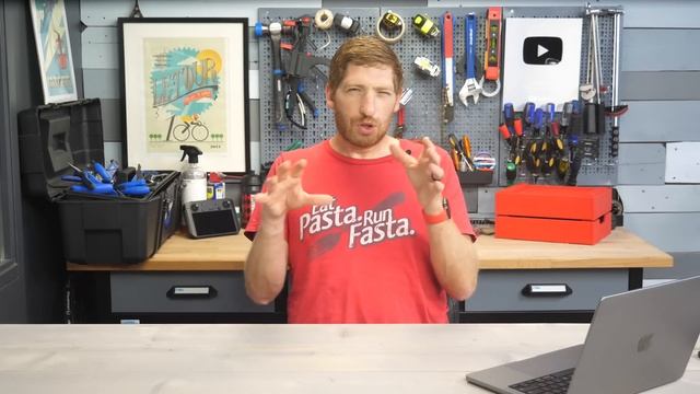 Huge Apple Watch Sports Update Announced: Full Details of watchOS 9 смотреть онлайн