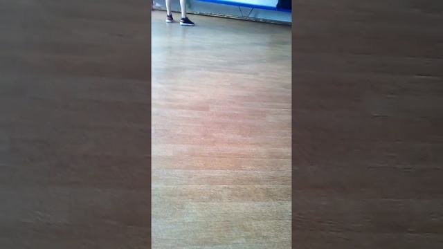 Переоделся во время урока ! смотреть онлайн