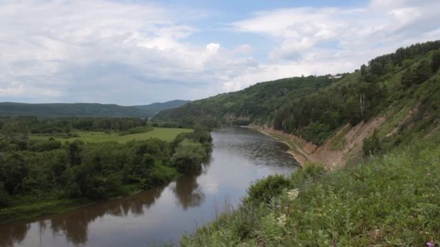 Timelapse гора Янган-тау, река Юрюзань смотреть онлайн