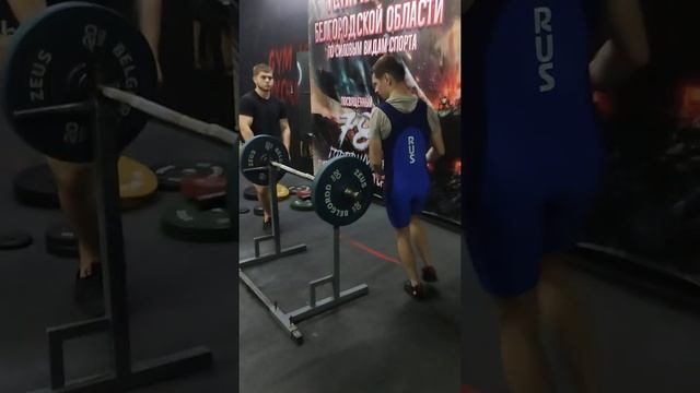 Гридунов Александр подъём штанги на бицепс МСМК