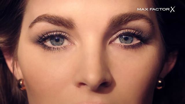 False Lash Effect Mascara – för volym du bara vågat drömma om | Max Factor Sweden смотреть онлайн