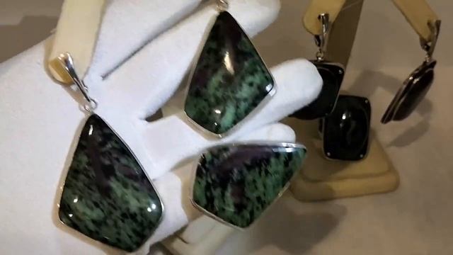 ?заринит, цоизит и азурит? смотреть онлайн