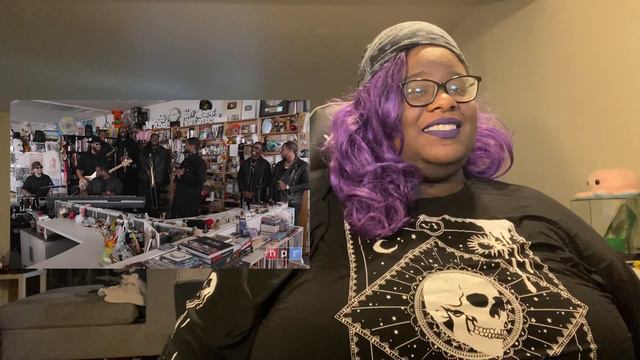 USHER - TINY DESK CONCERT | REACTION...& SING ALONG!! LOL смотреть онлайн