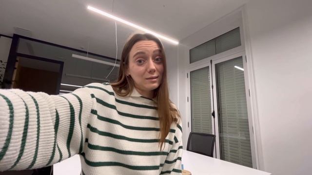 VLOGMAS в Париже ? Рождественская ярмарка, Новогодняя вечеринка с французами смотреть онлайн