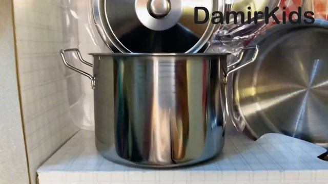 Набор металической посуды смотреть онлайн