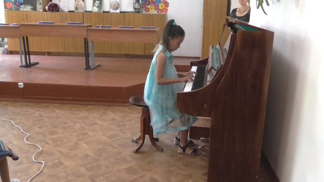Рахымбердi Айдана 2 класс - "Полька" (Е. Дэвис) смотреть онлайн