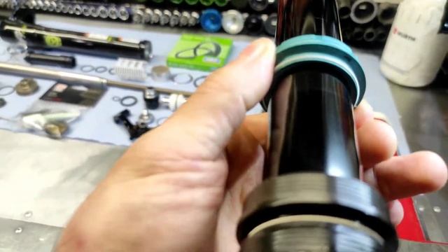 Обзор сальников для одноногой вилки Lefty Ocho