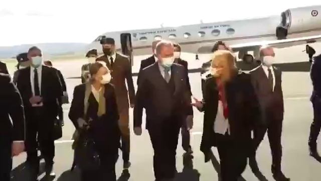Министр обороны Турции Хулуси Акар прибыл в Тбилиси смотреть онлайн