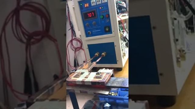 High Frequency 15KW Induction Heating Machine For Iron Plate смотреть онлайн