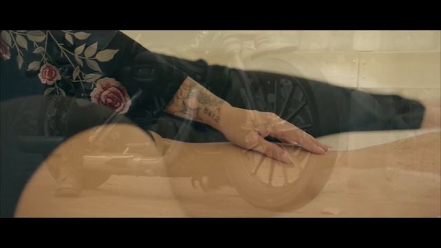 Linda Santana EVERYTIME смотреть онлайн