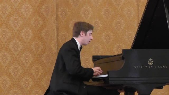 Alexander Zlatin Igor Stravinsky Three movements from Petrouchka смотреть онлайн