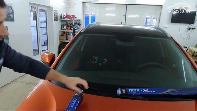 Установка щёток стеклоочистителей на Lada Vesta смотреть онлайн