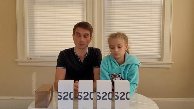 США. Получили бесплатно 4 смартфона по 700 баксов смотреть онлайн