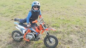 крутой малыш-гонщик ( питбайк JMC 60a)