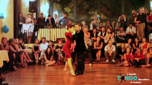 Yanina Quiñones & Neri Piliu 1/4 - Miguel Calò - Lluvia de abril смотреть онлайн