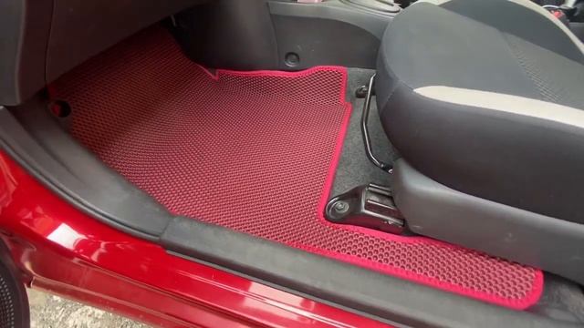 Коврики EVA 3D для Nissan Note E12 (2012-2020) не гибрид. Правый руль смотреть онлайн