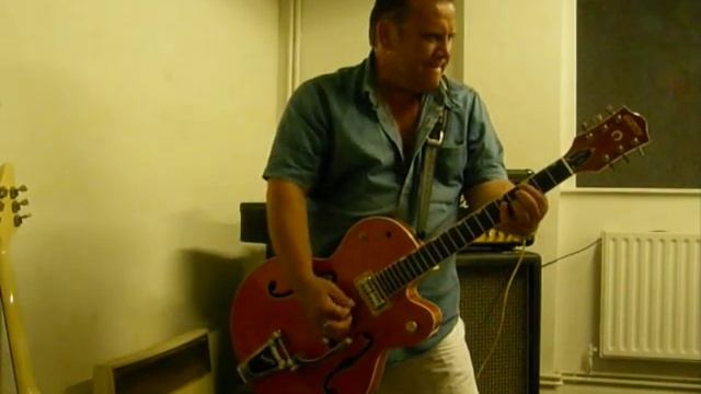 WARNING !! THIS IS LOUD - go ac/dc led zeppelin blues nutz thru a marshall amp at max смотреть онлайн